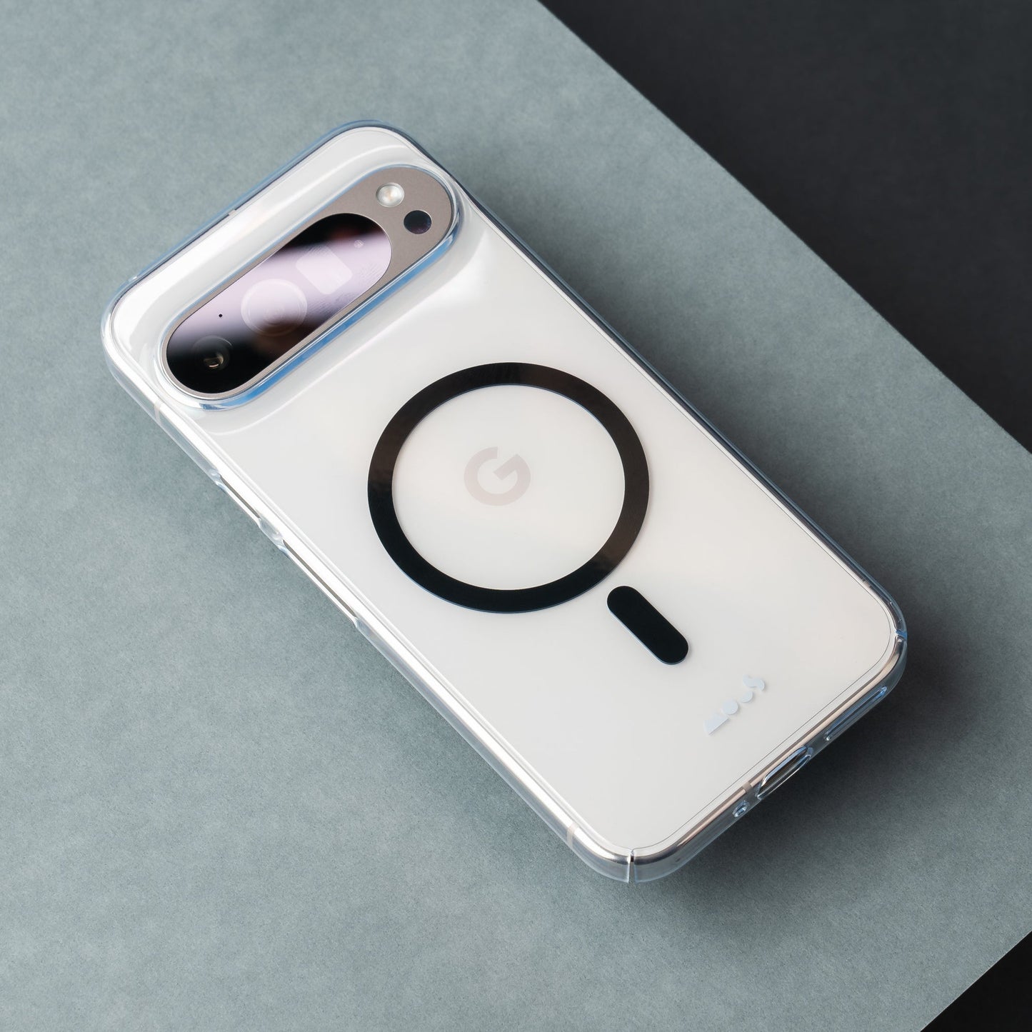 Clear Lightweight Phone Case - Super Thin MagSafe
